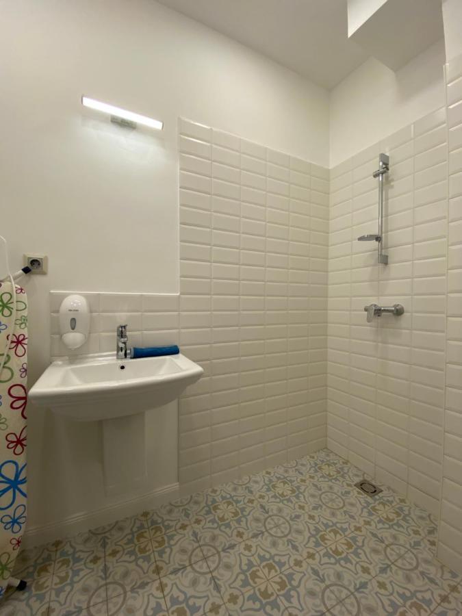 2 Bedroom 107 M2 Loft With Balcony บูดาเปสต์ ภายนอก รูปภาพ
